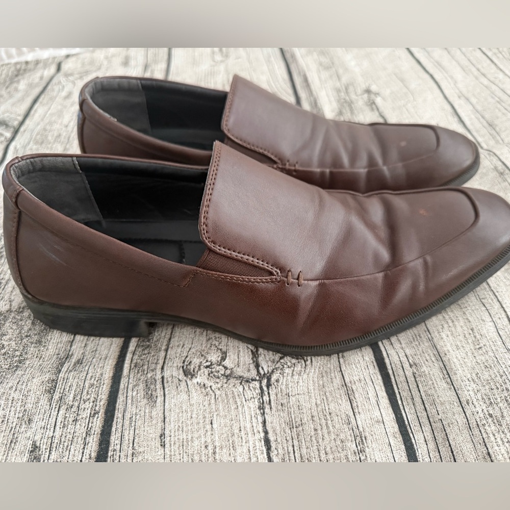 Alfani (Macy’s brand) dress shoes Men’s Size 10.5. Brown color. Slip-on